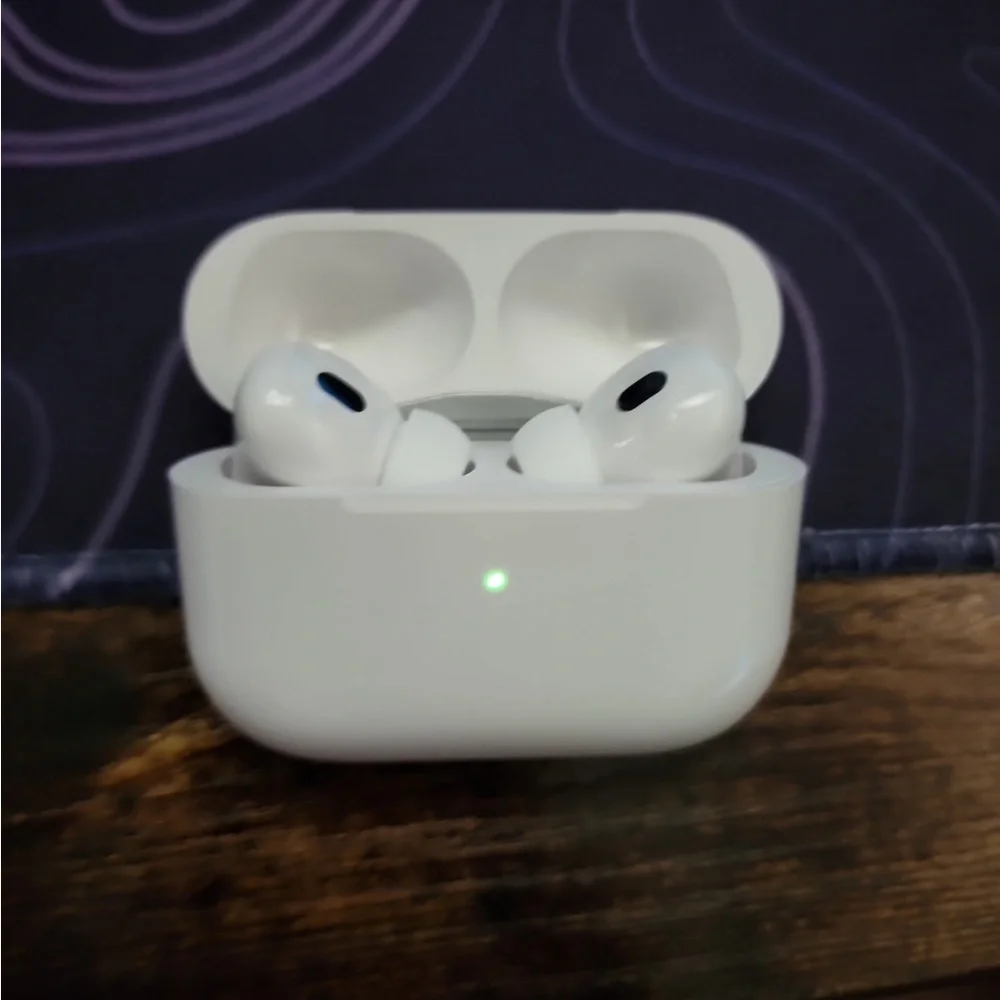 Apple White AirPods Pro Wireless Headset